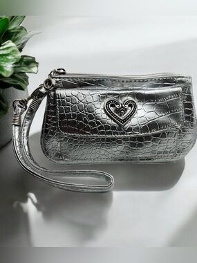 Candie’s Silver Mini Handbag Y2K Shoulder Bag Trendy Purse